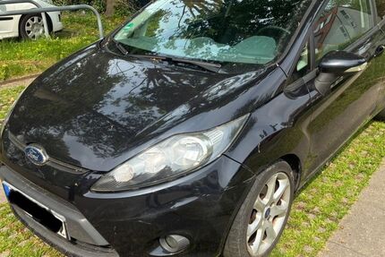 Ford Fiesta 254.000 km 2.000 &euro; dortmund 44388