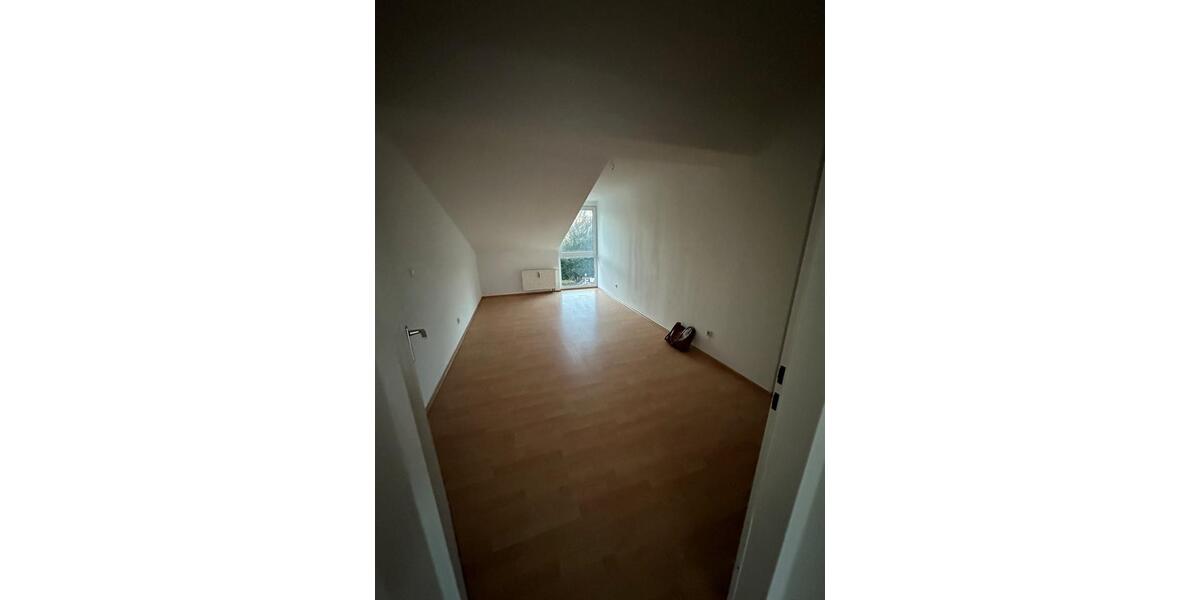 Dachgeschoßwohnung Gelsenkirchen Erle - 2.5 Zimmer, 60 m&sup2;, 322&euro; | Angebot:25175249