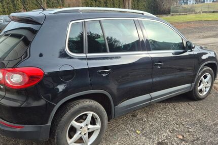 VW Tiguan 249.999 km 4.444 &euro; Herne 44628
