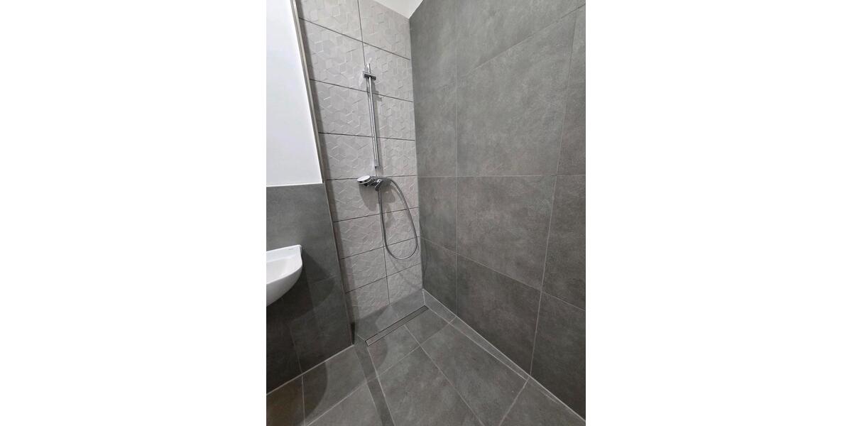 Erdgeschoßwohnung Oberhausen Biefang - 1.5 Zimmer, 35 m&sup2;, 550&euro; | Angebot:25925574