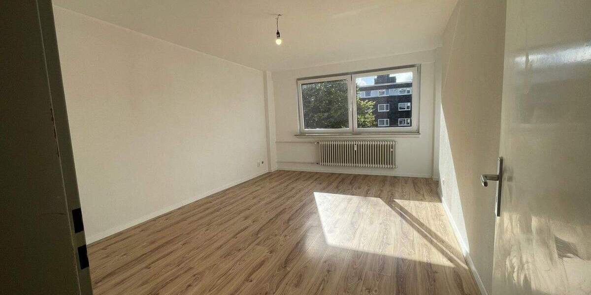 Etagenwohnung Wuppertal Barmen - 2 Zimmer, 64 m&sup2;, 530&euro; | Angebot:25870156