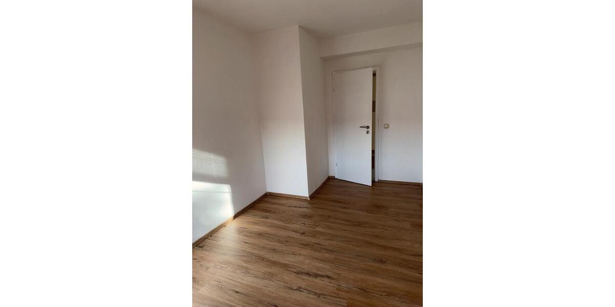 Dachgeschoßwohnung Marl Alt-Marl - 4 Zimmer, 85 m&sup2;, 570&euro; | Angebot:25545646