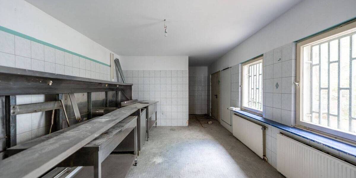 Mehrfamilienhaus, Wohnhaus Mülheim an der Ruhr / Schloß Broich Broich - 1 Zimmer, 425 m&sup2;, 650.000&euro; | Angebot:25738835