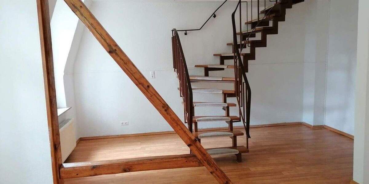 Etagenwohnung Essen Frohnhausen - 3 Zimmer, 93 m&sup2;, 700&euro; | Angebot:25659267