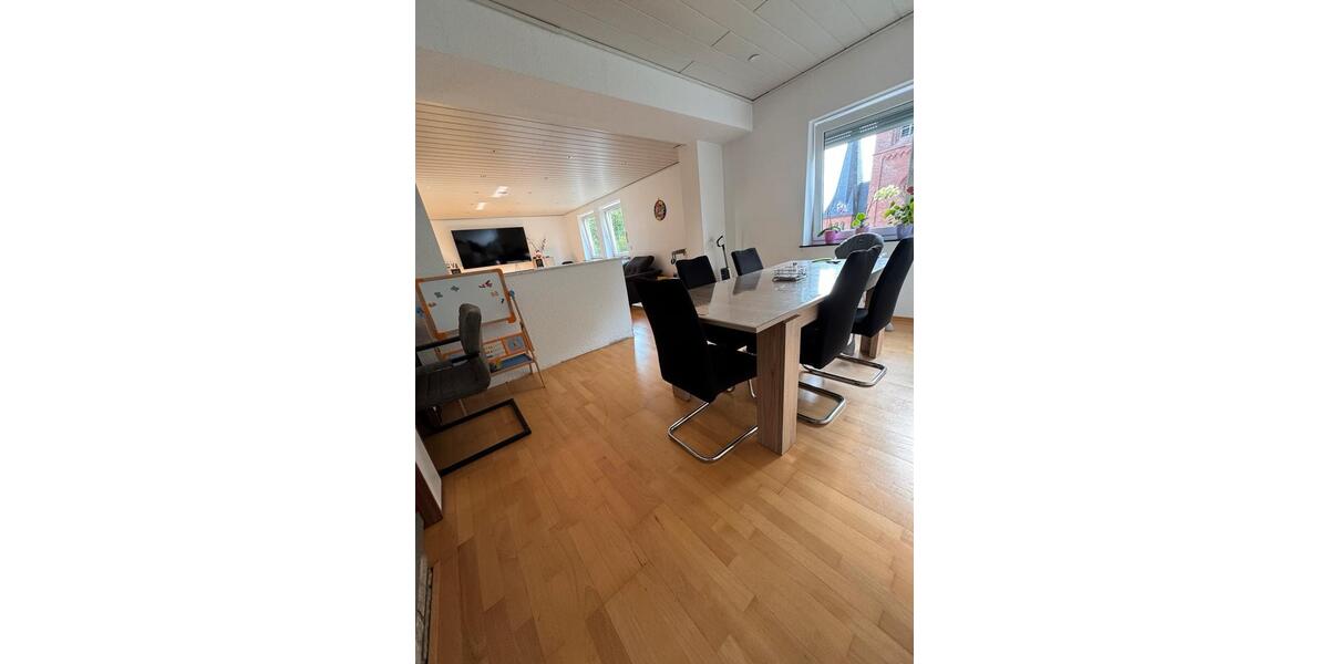 Etagenwohnung Gelsenkirchen Ückendorf - 5 Zimmer, 225.000&euro; | Angebot:22514503