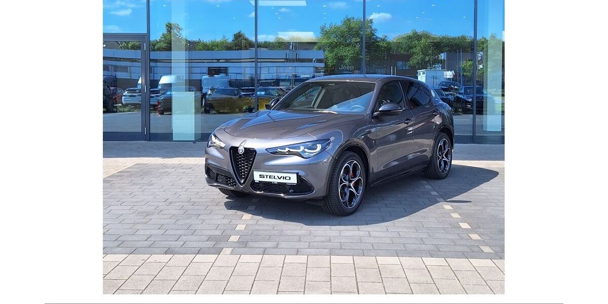 Alfa Romeo Stelvio 14.500 km 47.900 &euro; Oberhausen 46049