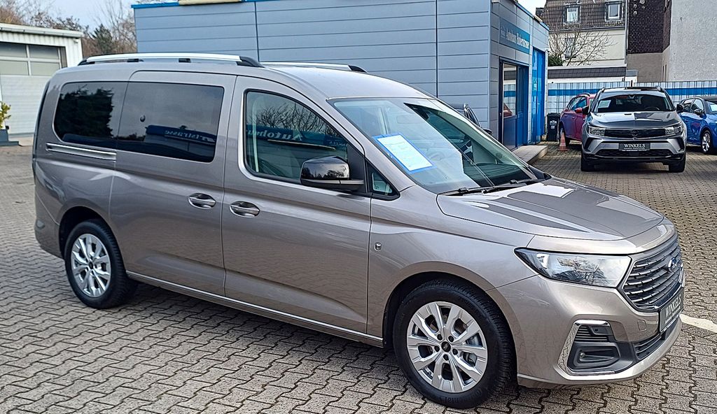Ford Grand Tourneo 19.600 km 31.480 &euro; Essen 45307