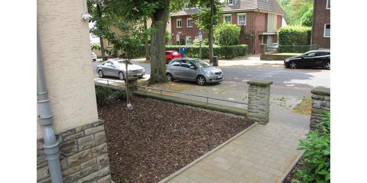 Dachgeschoßwohnung Gelsenkirchen - 3.5 Zimmer, 89 m&sup2;, 801&euro; | Angebot:25309686