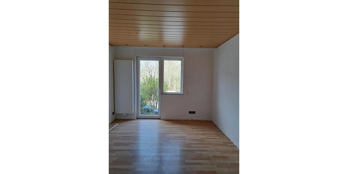 Erdgeschoßwohnung Velbert Velbert-Mitte - 1.5 Zimmer, 35 m&sup2;, 340&euro; | Angebot:25978320