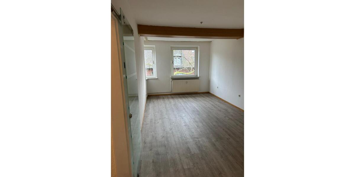 Dachgeschoßwohnung Gelsenkirchen Gelsenkirchen-Mitte - 3 Zimmer, 73 m&sup2;, 730&euro; | Angebot:24745924