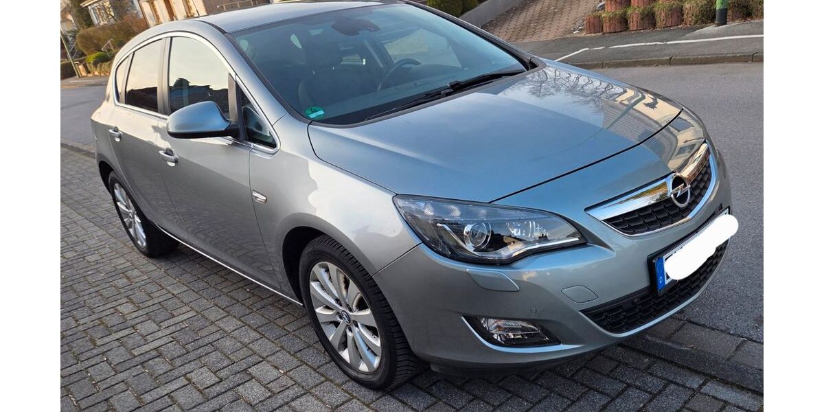 Opel Astra 92.306 km 8.999 &euro; Ennepetal 58256