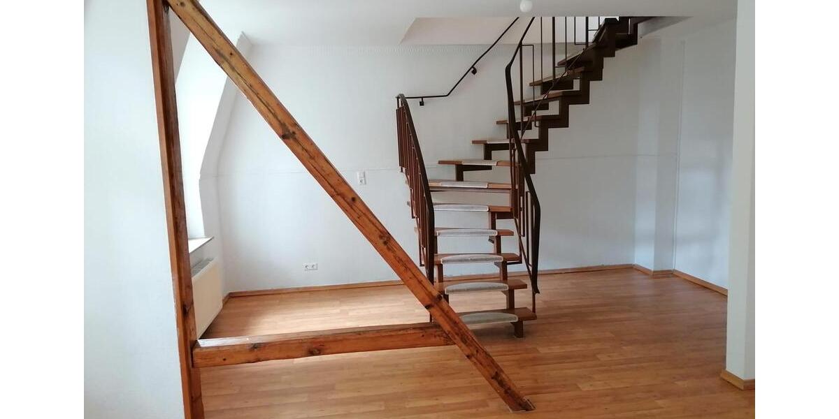 Etagenwohnung Essen Stadtbezirk III - 3 Zimmer, 93 m&sup2;, 700&euro; | Angebot:25349464