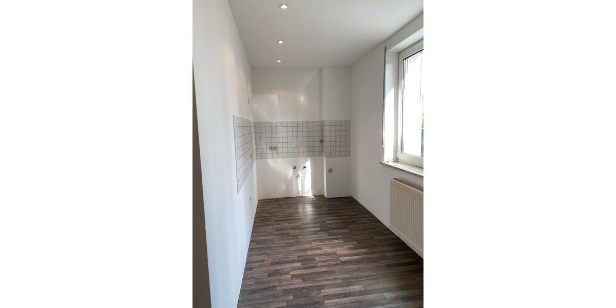 Erdgeschoßwohnung Velbert - 1 Zimmer, 35 m&sup2;, 350&euro; | Angebot:25833811