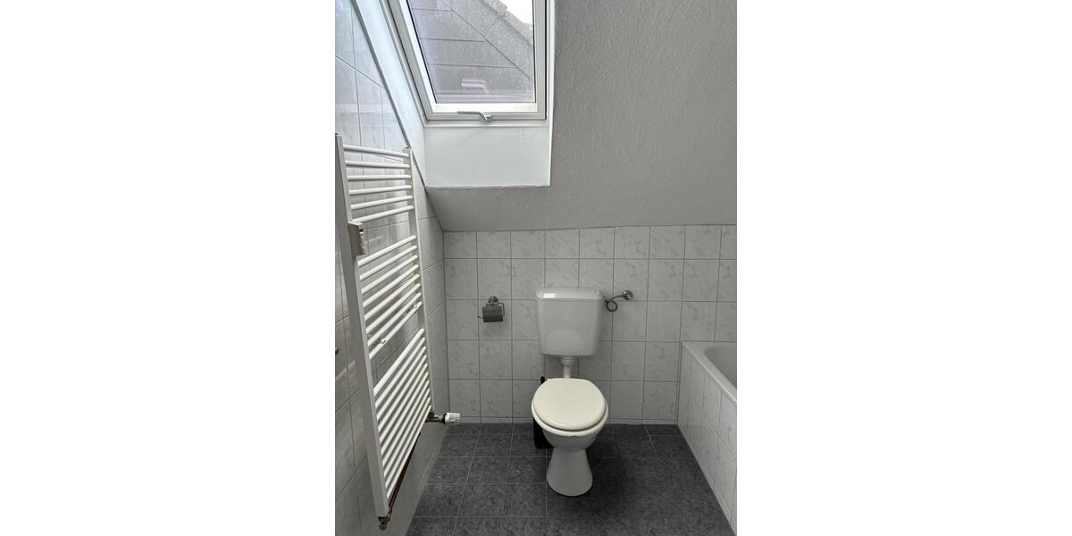 Dachgeschoßwohnung Dortmund Bövinghausen - 2 Zimmer, 62 m&sup2;, 500&euro; | Angebot:25962536