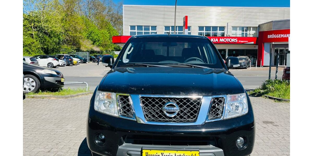 Nissan Navara 320.000 km 7.999 &euro; Dortmund 44147