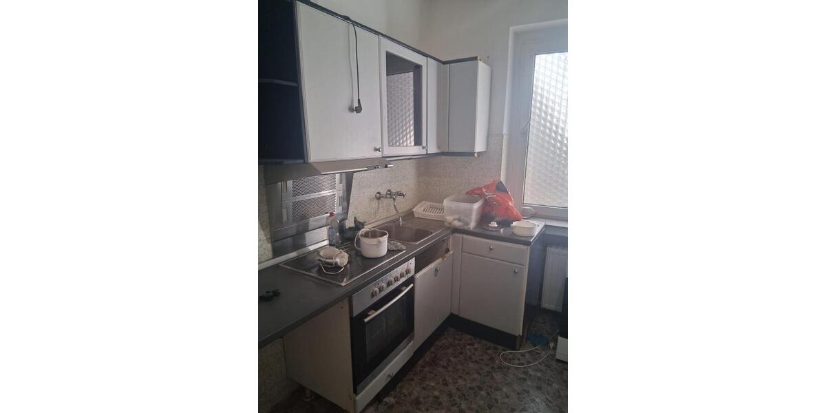 Etagenwohnung Gelsenkirchen - 5 Zimmer, 100 m&sup2;, 700&euro; | Angebot:26546029