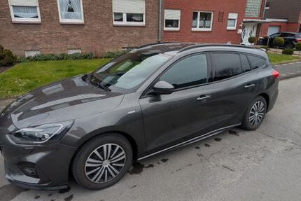 Ford Focus 110.214 km 13.400 &euro; Waltrop 45731