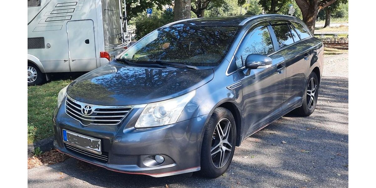 Toyota Avensis 270.000 km 2.950 &euro; Gelsenkirchen 45897