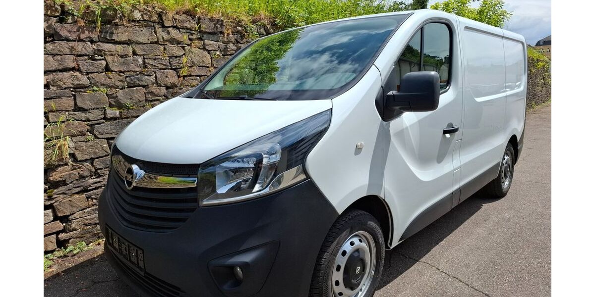 Opel Vivaro 78.000 km 14.700 &euro; Mülheim an der Ruhr 45481