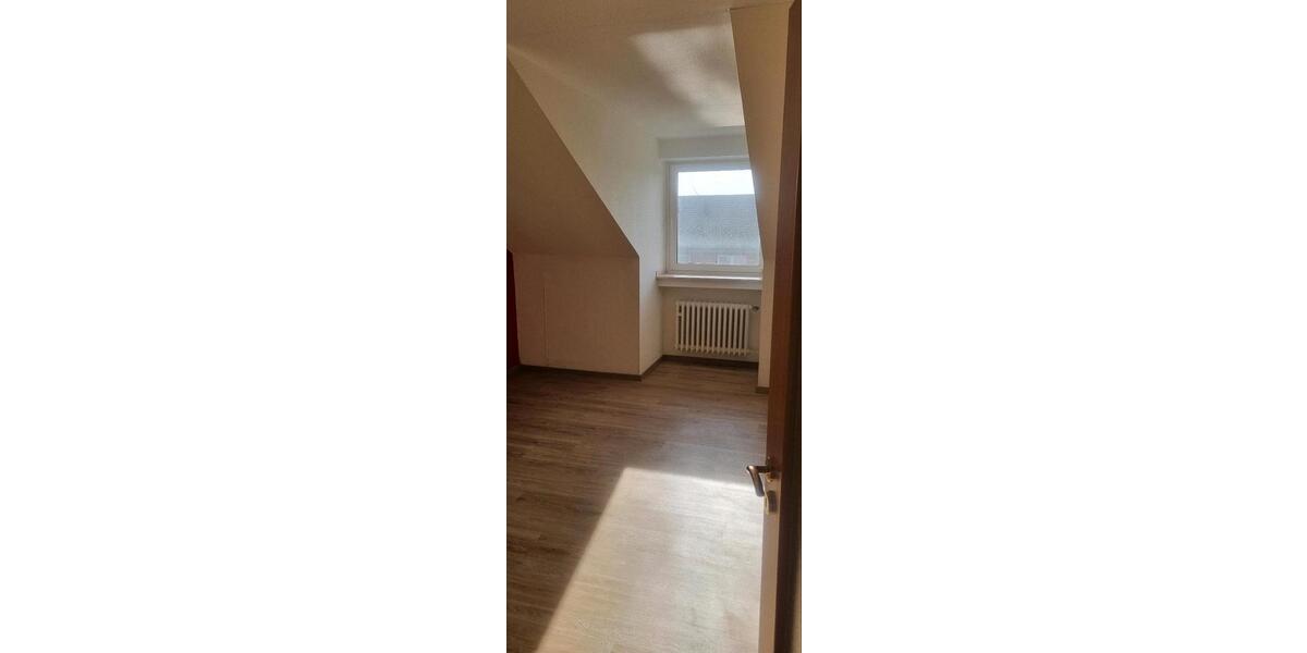 Dachgeschoßwohnung Dorsten Alt-Wulfen - 4 Zimmer, 78 m&sup2;, 540&euro; | Angebot:25056209