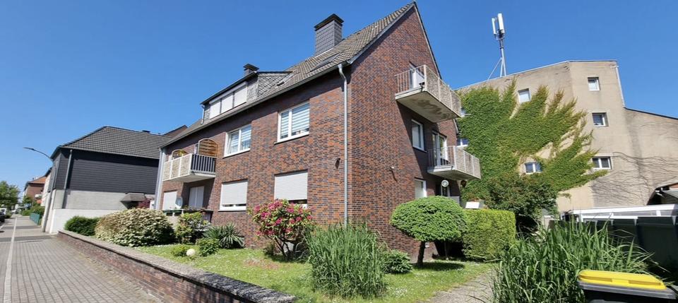 Dachgeschoßwohnung Castrop-Rauxel Deinighausen - 3.5 Zimmer, 83 m&sup2;, 800&euro; | Angebot:25150688