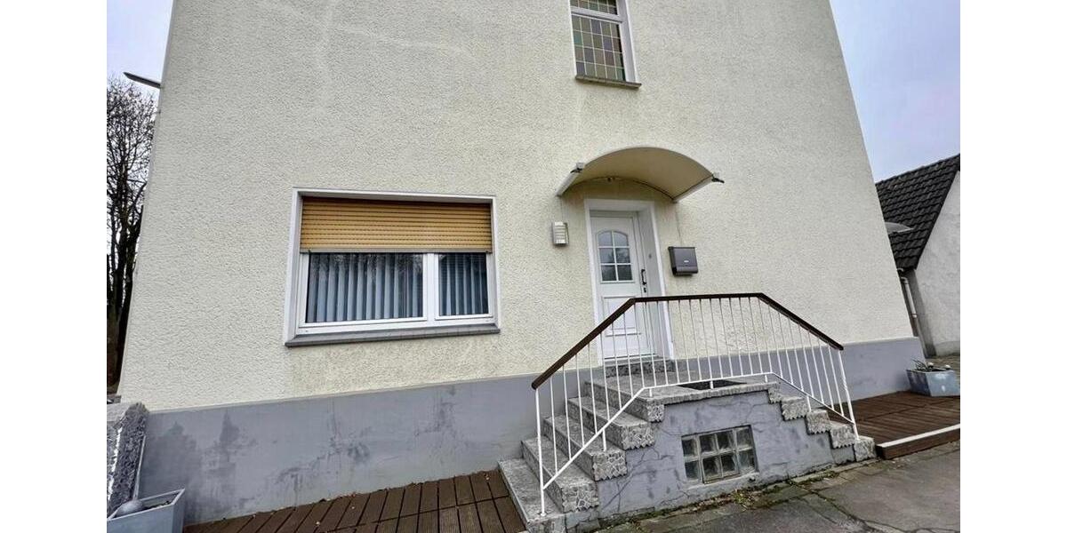 Etagenwohnung Recklinghausen Berghausen - 4 Zimmer, 95 m&sup2;, 940&euro; | Angebot:25946696