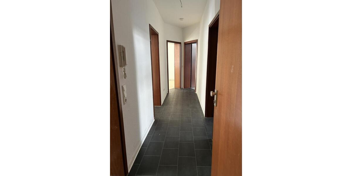 Erdgeschoßwohnung Gelsenkirchen Gelsenkirchen-Mitte - 3.5 Zimmer, 82 m&sup2;, 542&euro; | Angebot:25175702