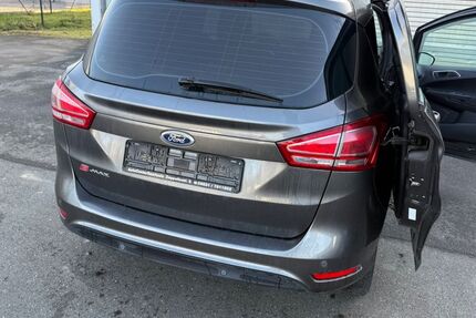 Ford B-Max 183.000 km 4.950 &euro; Wuppertal 42289