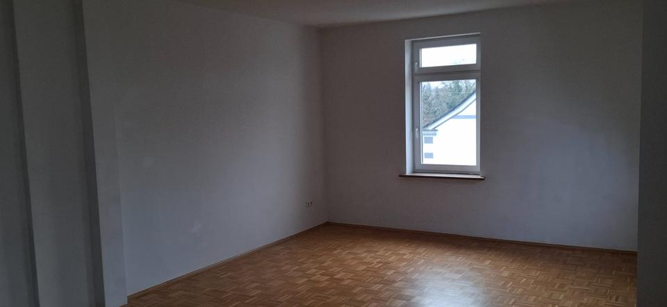 Etagenwohnung Oberhausen Alstaden - 3.5 Zimmer, 88 m&sup2;, 520&euro; | Angebot:25179762