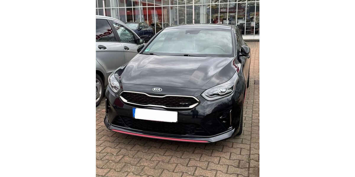 Kia pro ceed / ProCeed 73.000 km 21.000 &euro; Essen 45141
