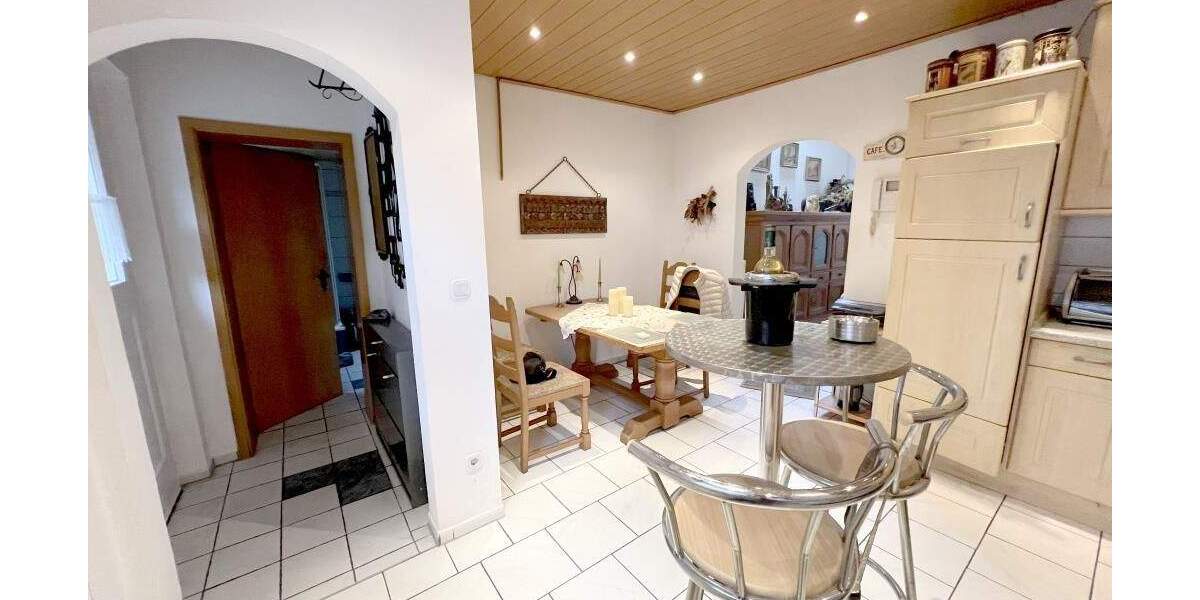 Etagenwohnung Bottrop-Grafenwald Grafenwald - 2 Zimmer, 70 m&sup2;, 690&euro; | Angebot:25803193