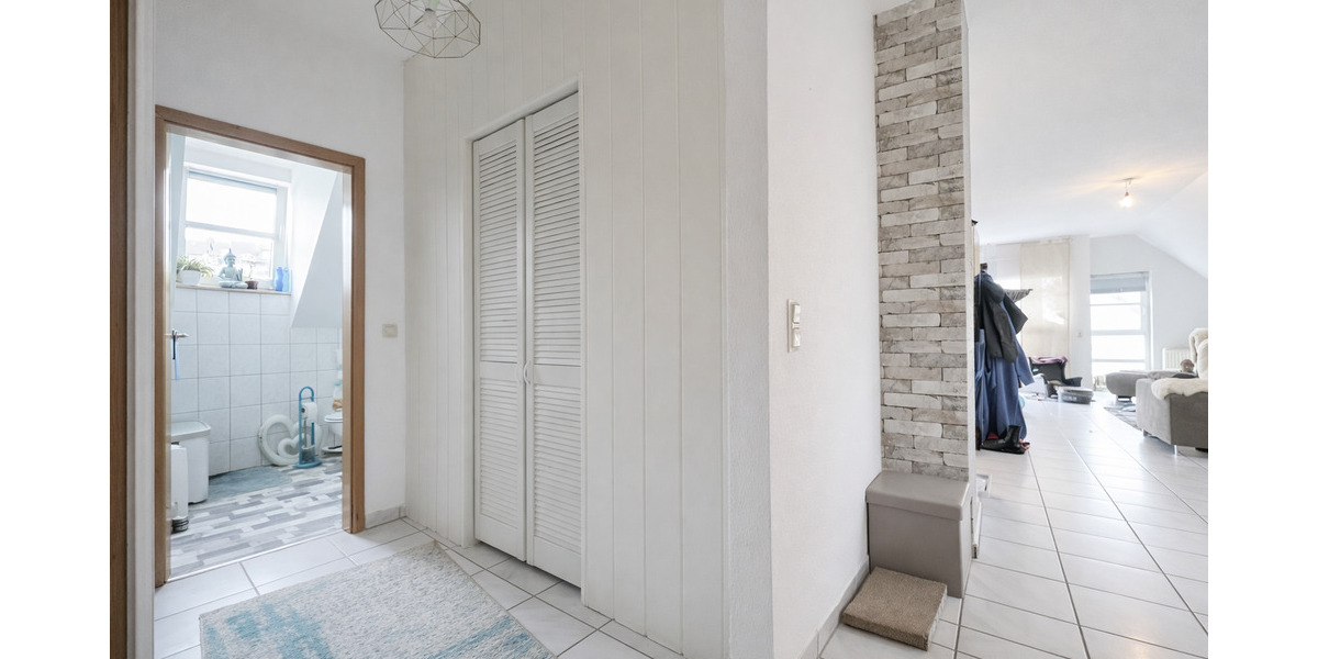 Etagenwohnung Hagen Eilpe - 3 Zimmer, 100 m&sup2;, 195.000&euro; | Angebot:25927160