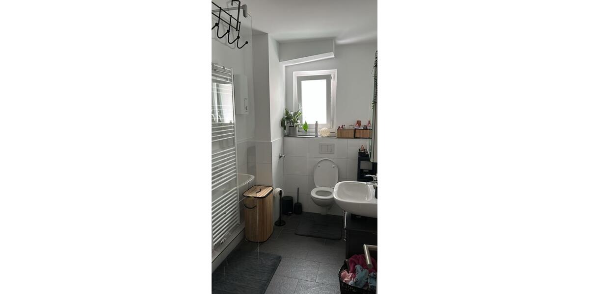 Etagenwohnung Essen Huttrop - 2 Zimmer, 55 m&sup2;, 500&euro; | Angebot:25749533