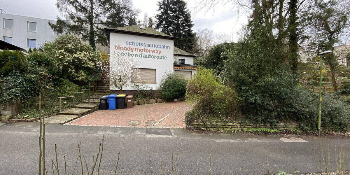 Einfamilienhaus Essen Bergerhausen - 8 Zimmer, 180 m&sup2;, 440.000&euro; | Angebot:26583846