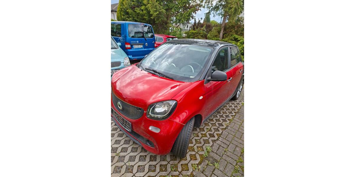 Smart ForFour 108.324 km 5.900 &euro; Dortmund 44388