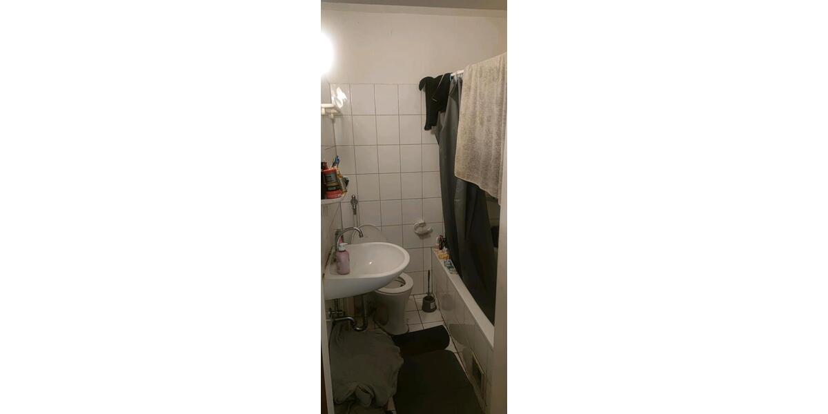Etagenwohnung Dortmund Innenstadt Nord - 1 Zimmer, 28 m&sup2;, 250&euro; | Angebot:25962578