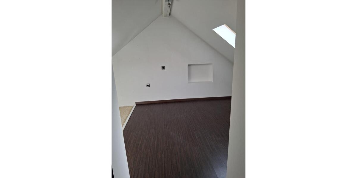 Maisonettenwohnung Essen Stadtbezirk V - 3 Zimmer, 85 m&sup2;, 980&euro; | Angebot:25858694