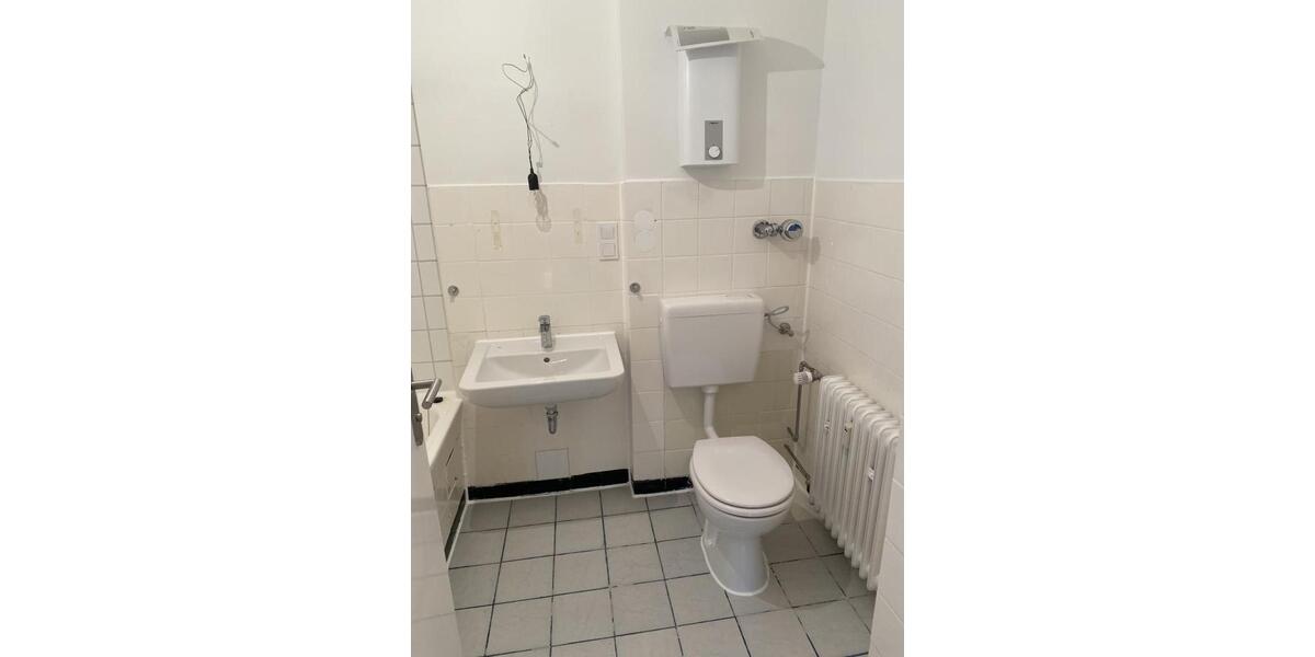 Etagenwohnung Velbert Velbert-Mitte - 3 Zimmer, 83 m&sup2;, 579&euro; | Angebot:25995647