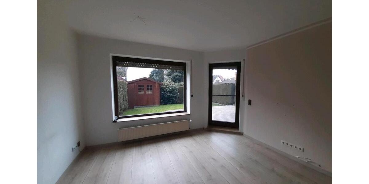 Erdgeschoßwohnung Witten - 3 Zimmer, 77 m&sup2;, 290.000&euro; | Angebot:25893897