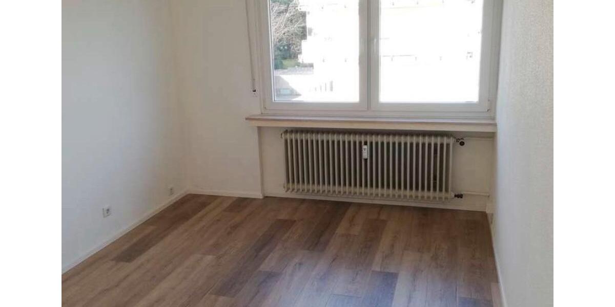 Etagenwohnung Hagen Hagen-Mitte - 3 Zimmer, 80 m&sup2;, 640&euro; | Angebot:25934311