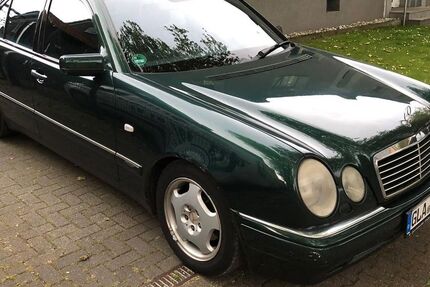 Mercedes-Benz E 240 239.739 km 1.850 &euro; gladbeck 45968