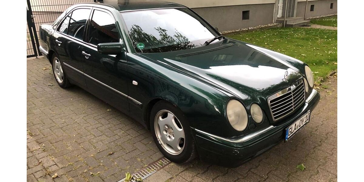 Mercedes-Benz E 240 239.739 km 1.850 &euro; gladbeck 45968