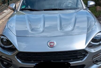 Fiat 124 Spider 66.500 km 15.590 &euro; Lüdinghausen 59348
