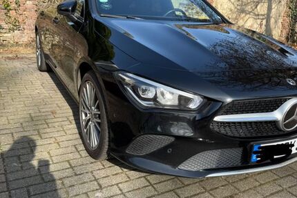 Mercedes-Benz CLA 200 Shooting Brake 229.000 km 14.800 &euro; Oberhausen 46047