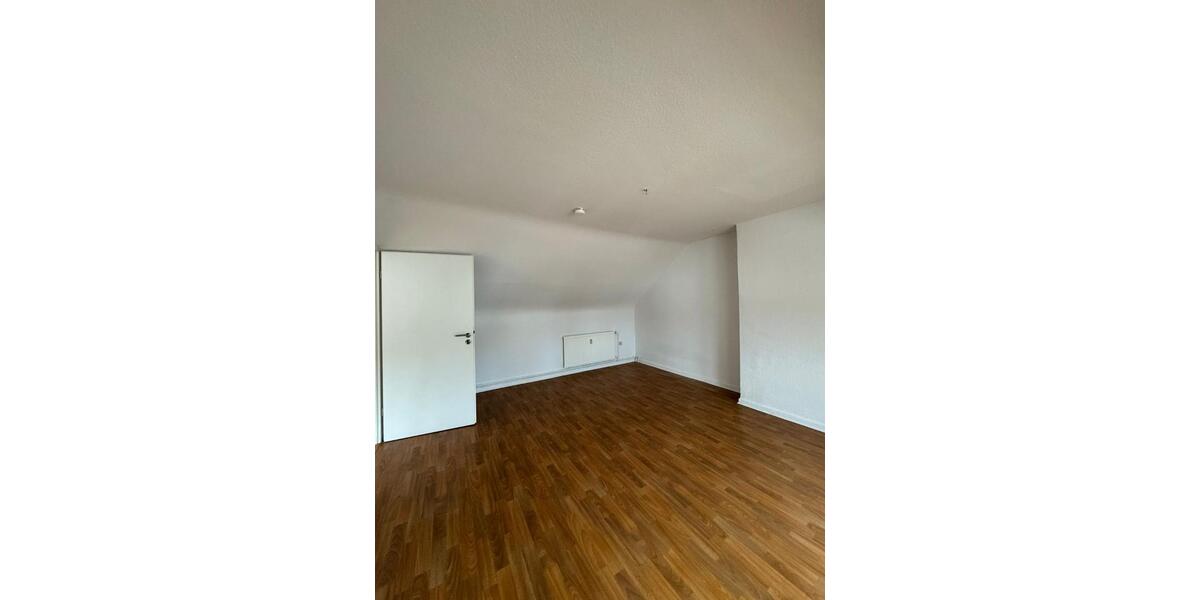 Etagenwohnung Hagen - 2 Zimmer, 65 m&sup2;, 390&euro; | Angebot:23506892