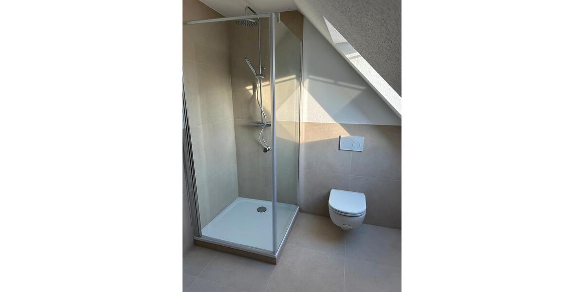 Dachgeschoßwohnung Oberhausen Rothebusch - 2 Zimmer, 67 m&sup2;, 780&euro; | Angebot:25591756