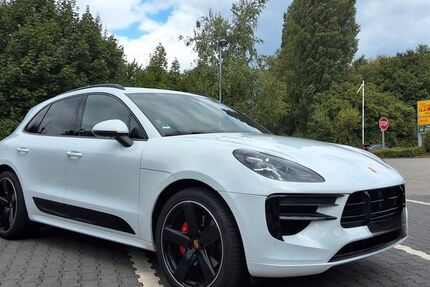 Porsche Macan 75.800 km 59.900 &euro; Recklinghausen 45659