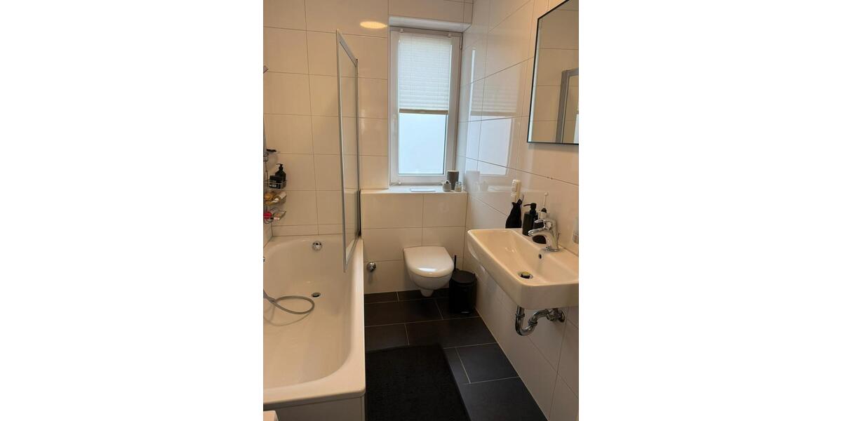 Etagenwohnung Essen Stadtbezirk II - 2 Zimmer, 64 m&sup2;, 698&euro; | Angebot:26407225