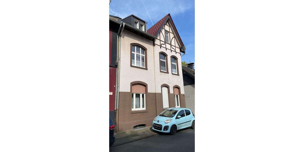 Einfamilienhaus Oberhausen Alsfeld - 10.5 Zimmer, 227 m&sup2;, 320.000&euro; | Angebot:26567382