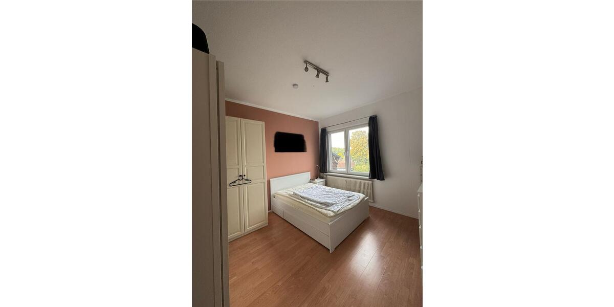 Etagenwohnung Essen Stadtbezirk VI - 2 Zimmer, 50 m&sup2;, 700&euro; | Angebot:25637304